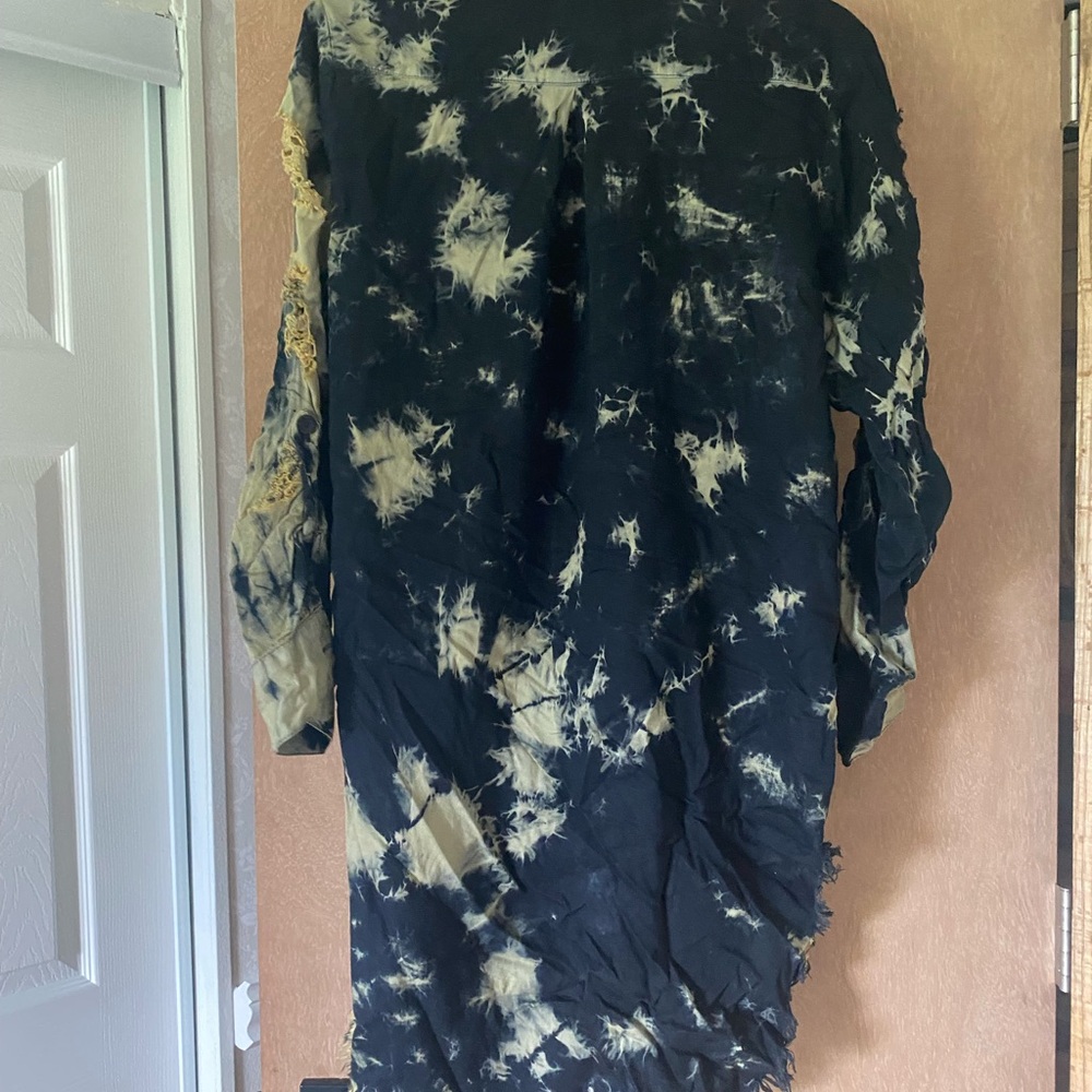 Thrill Black and Cream Button Down Shirt with Unique Design